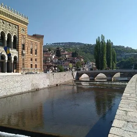 Sunshine Plus Free Parking * Sarajevo